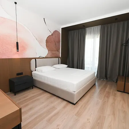 Monun 4* Ksamil