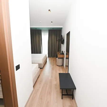 Monun Hotel Ksamil