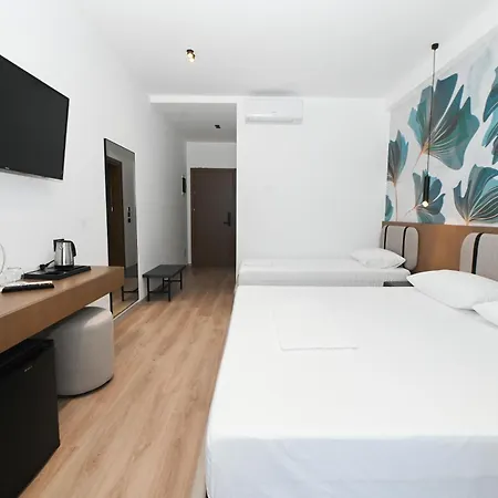 Hotel Monun 4*