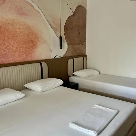Monun Hotel Ksamil