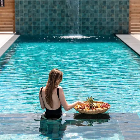 Monun Hotel Ksamil